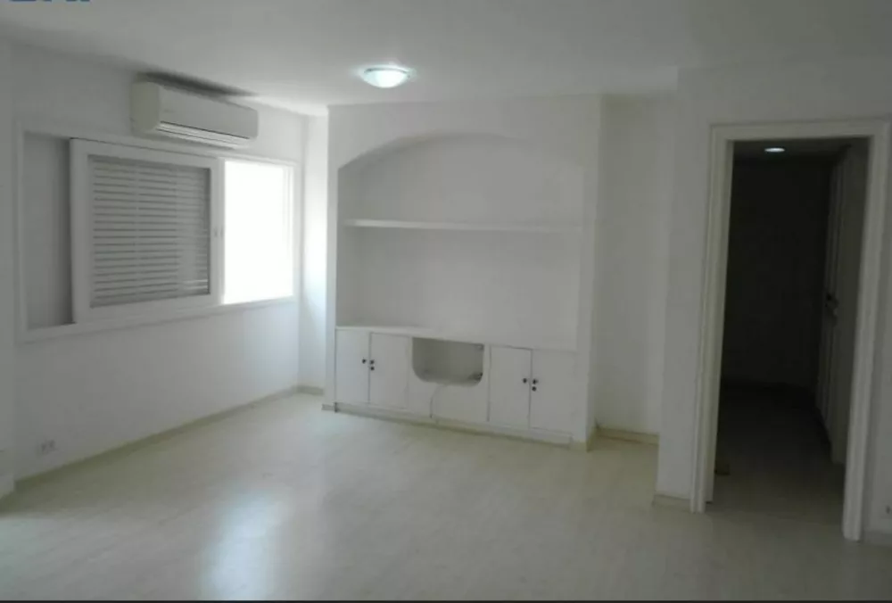 Apartamento para alugar com 2 quartos, 104m² - Foto 2