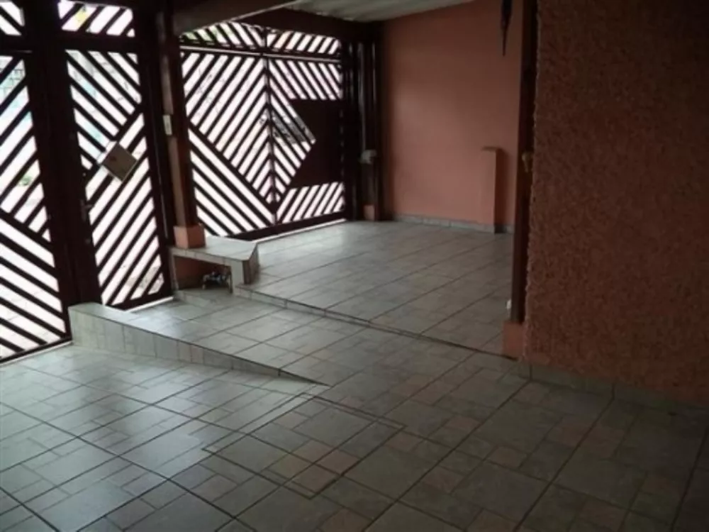 Sobrado à venda com 3 quartos, 143m² - Foto 1