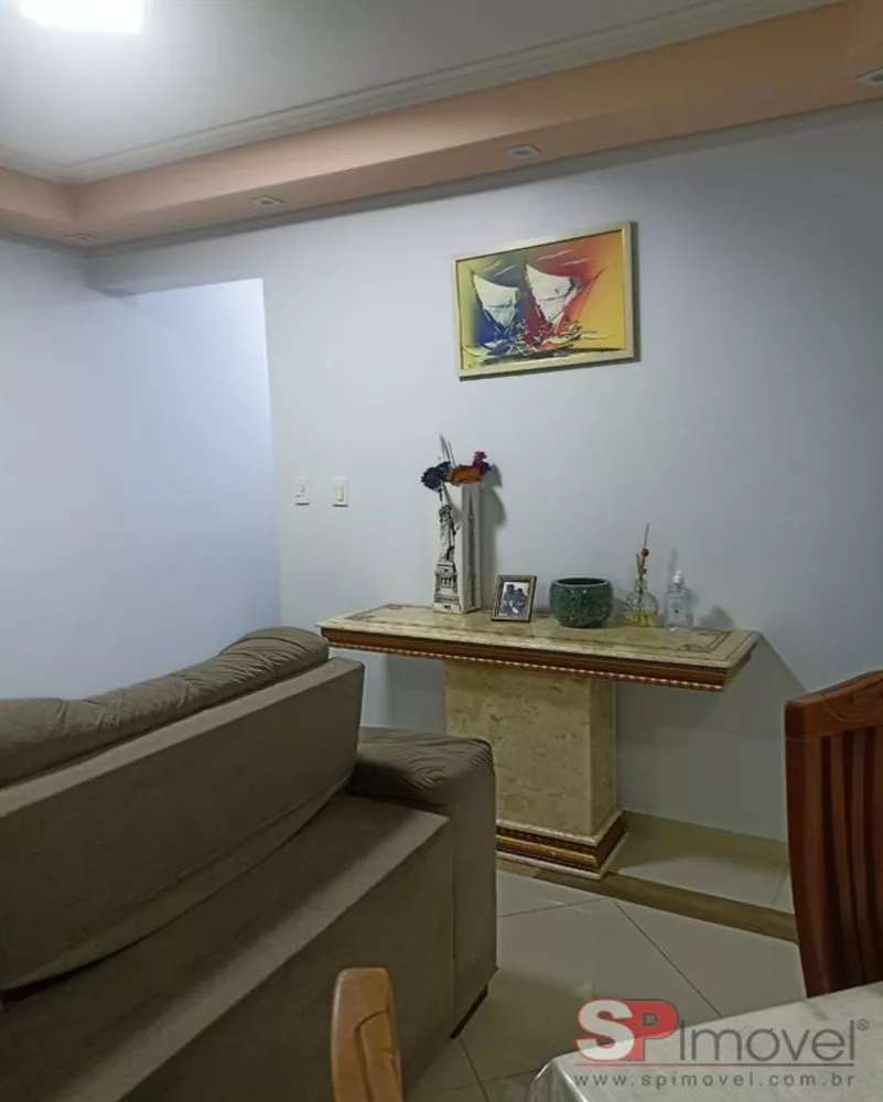 Apartamento à venda com 3 quartos, 108m² - Foto 2