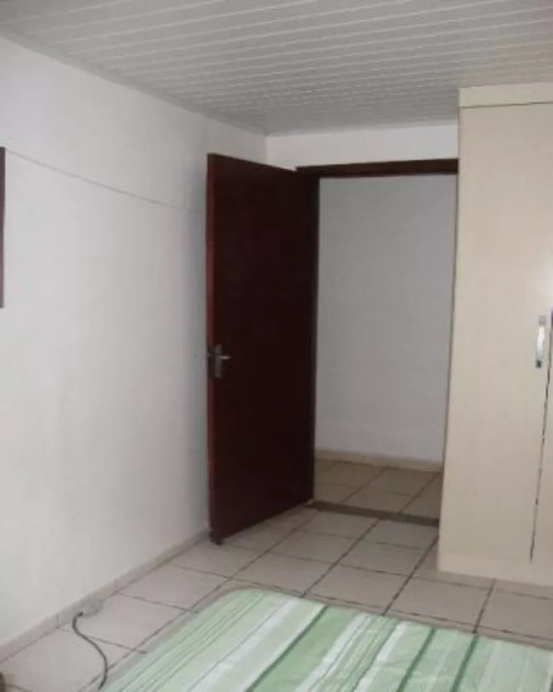 Casa à venda com 3 quartos, 360m² - Foto 11