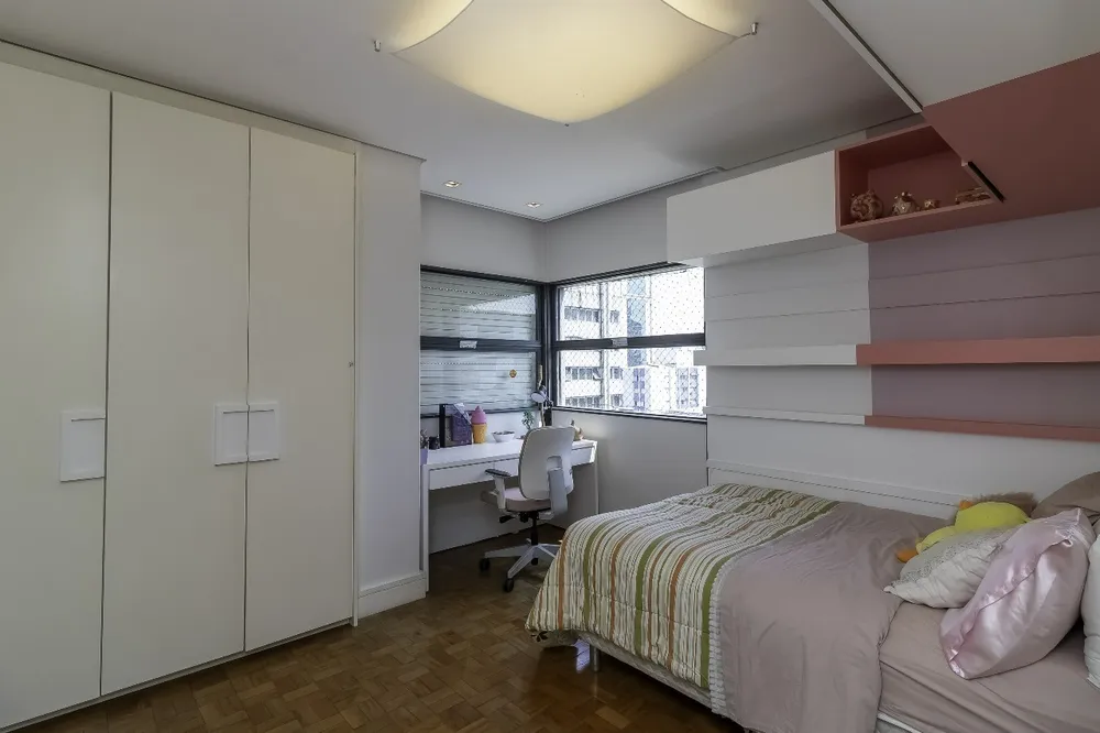 Apartamento, 3 quartos, 238 m² - Foto 1