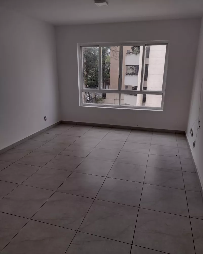 Apartamento para alugar com 3 quartos, 157m² - Foto 4