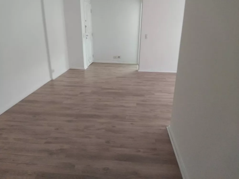 Apartamento para alugar com 2 quartos, 70m² - Foto 3