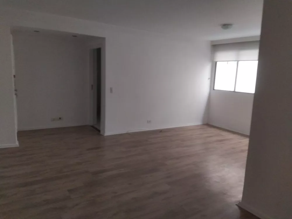 Apartamento para alugar com 2 quartos, 70m² - Foto 1