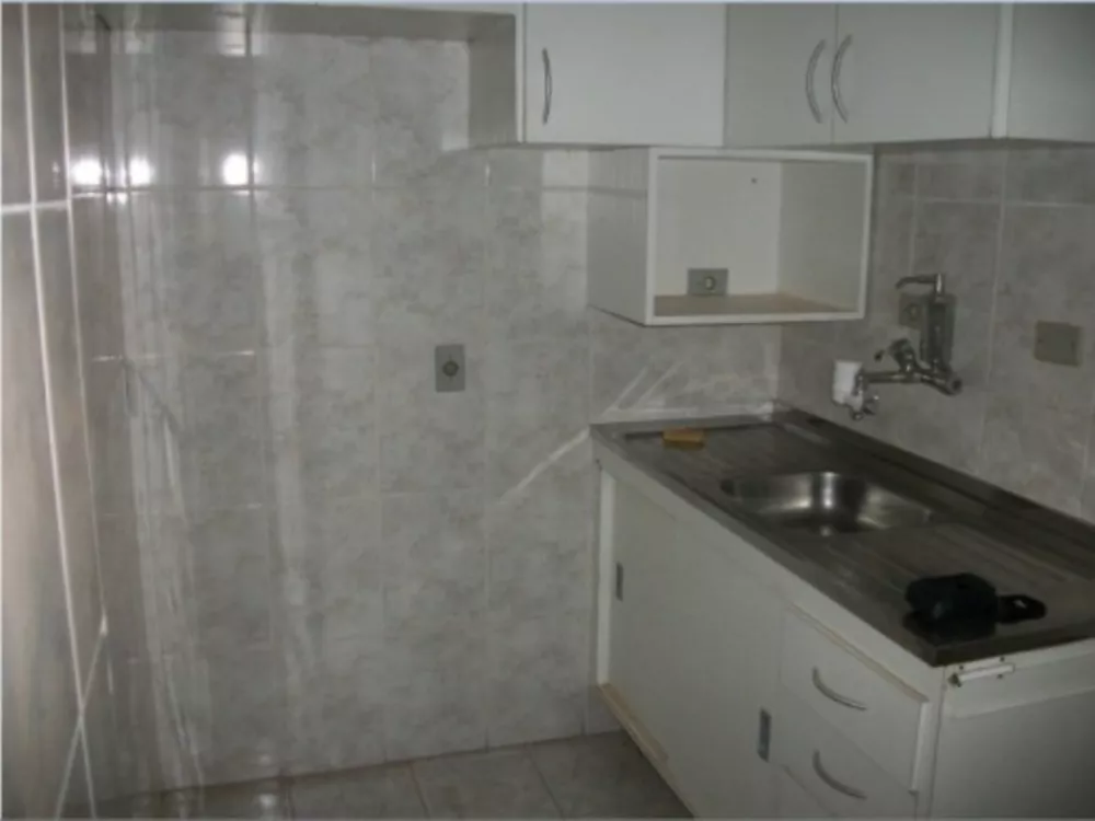 Apartamento para alugar com 2 quartos, 70m² - Foto 4