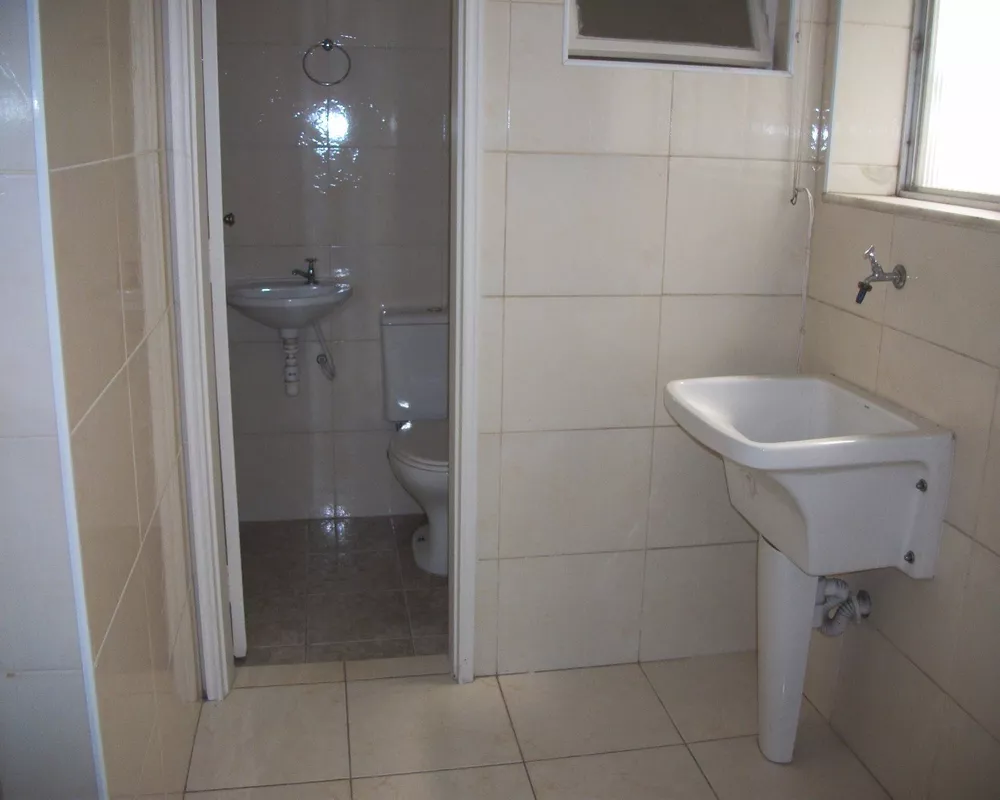 Apartamento à venda com 3 quartos, 98m² - Foto 3