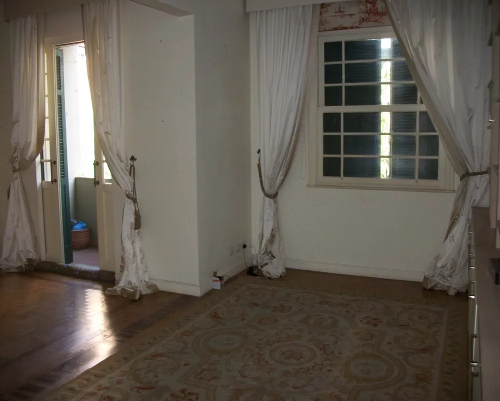 Apartamento à venda com 3 quartos, 100m² - Foto 1