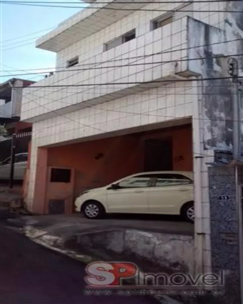 Sobrado à venda com 6 quartos, 288m² - Foto 1