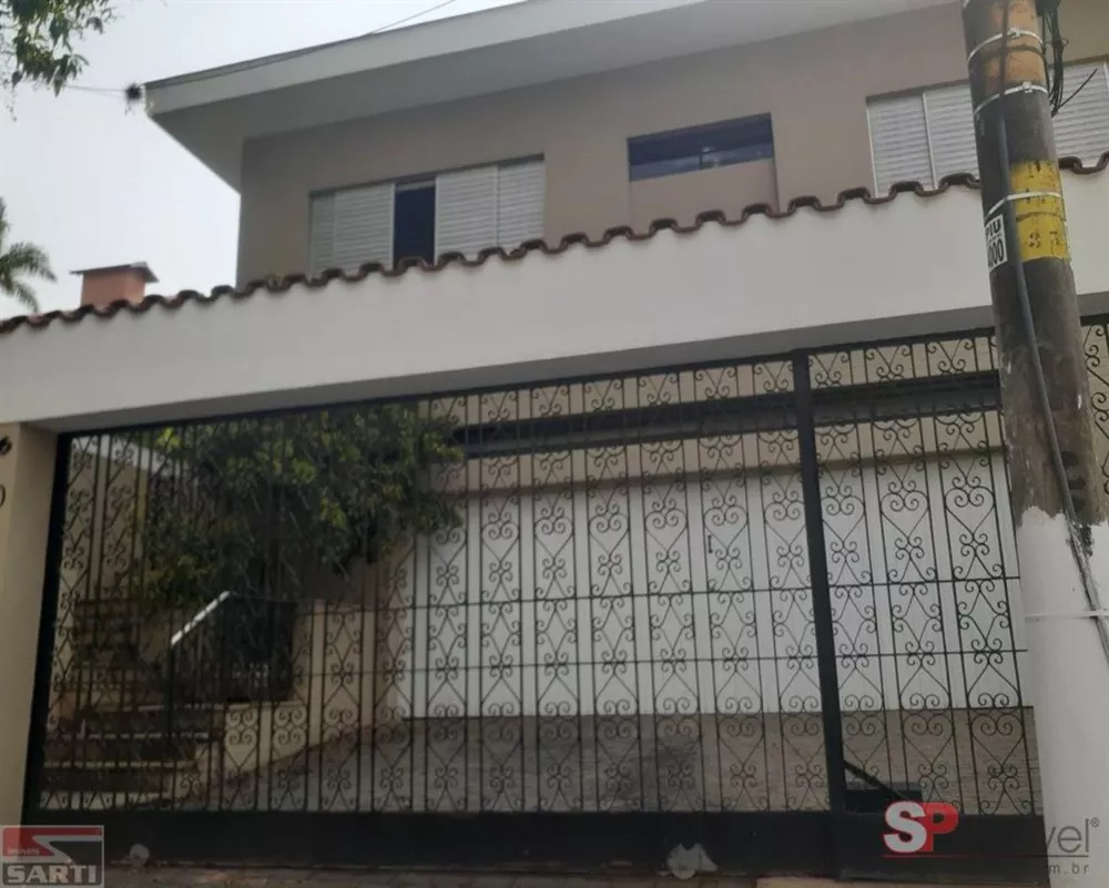 Sobrado à venda e aluguel com 3 quartos, 560m² - Foto 1