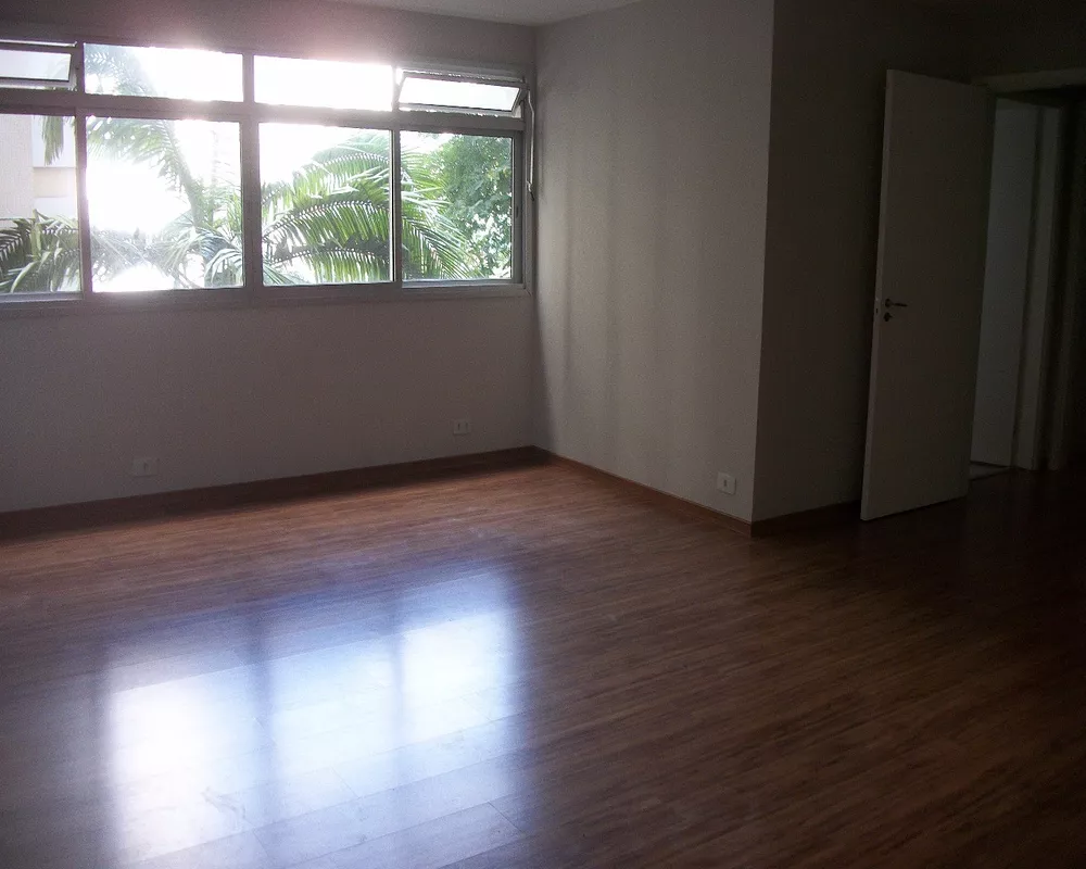 Apartamento para alugar com 2 quartos, 85m² - Foto 1