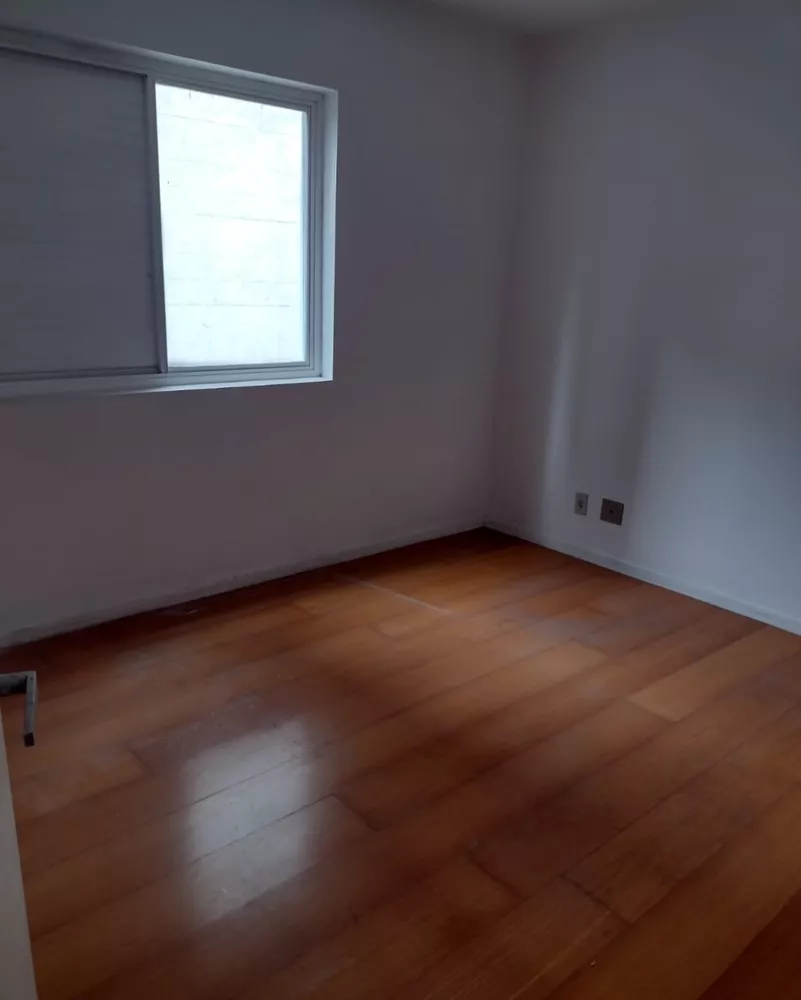 Apartamento para alugar com 3 quartos, 157m² - Foto 3