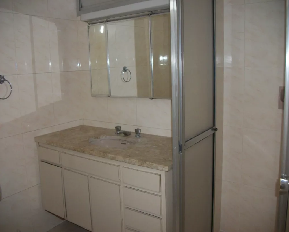 Apartamento para alugar com 2 quartos, 97m² - Foto 4