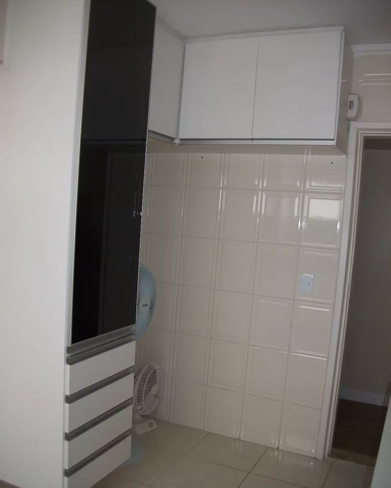 Apartamento para alugar com 2 quartos, 85m² - Foto 3