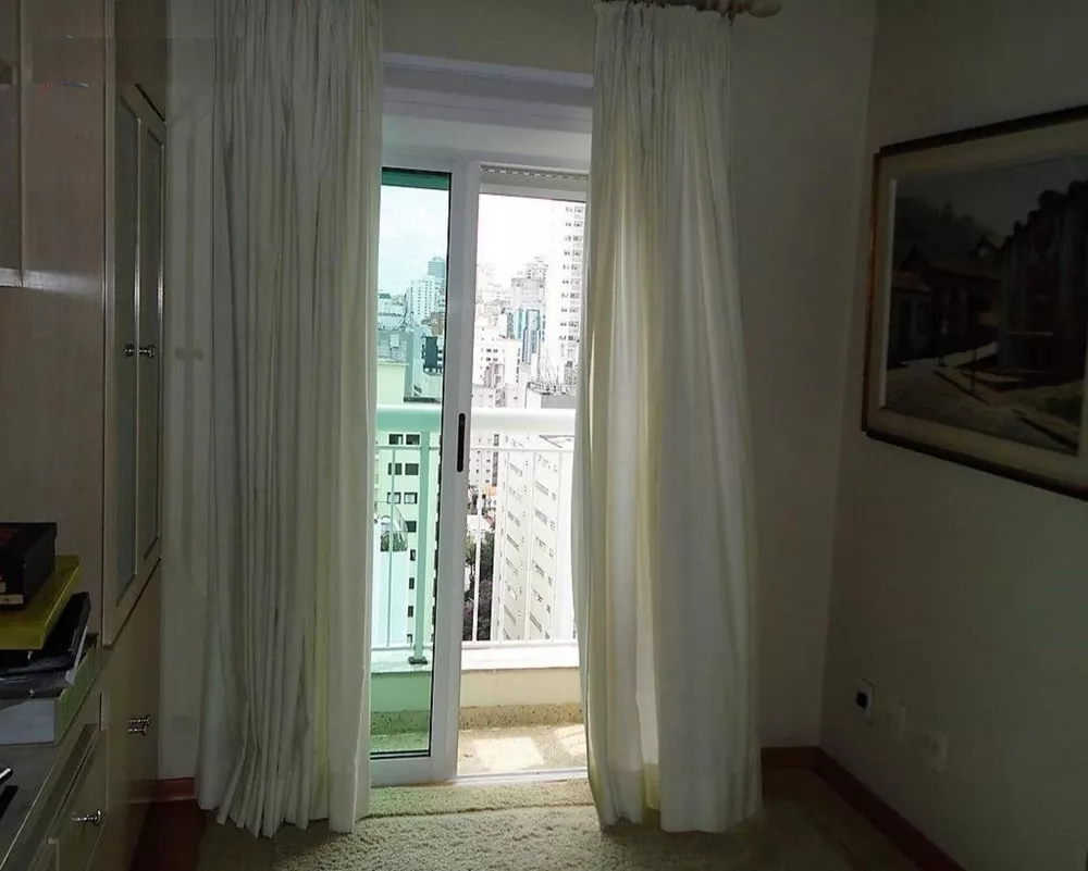 Apartamento à venda com 4 quartos, 205m² - Foto 7