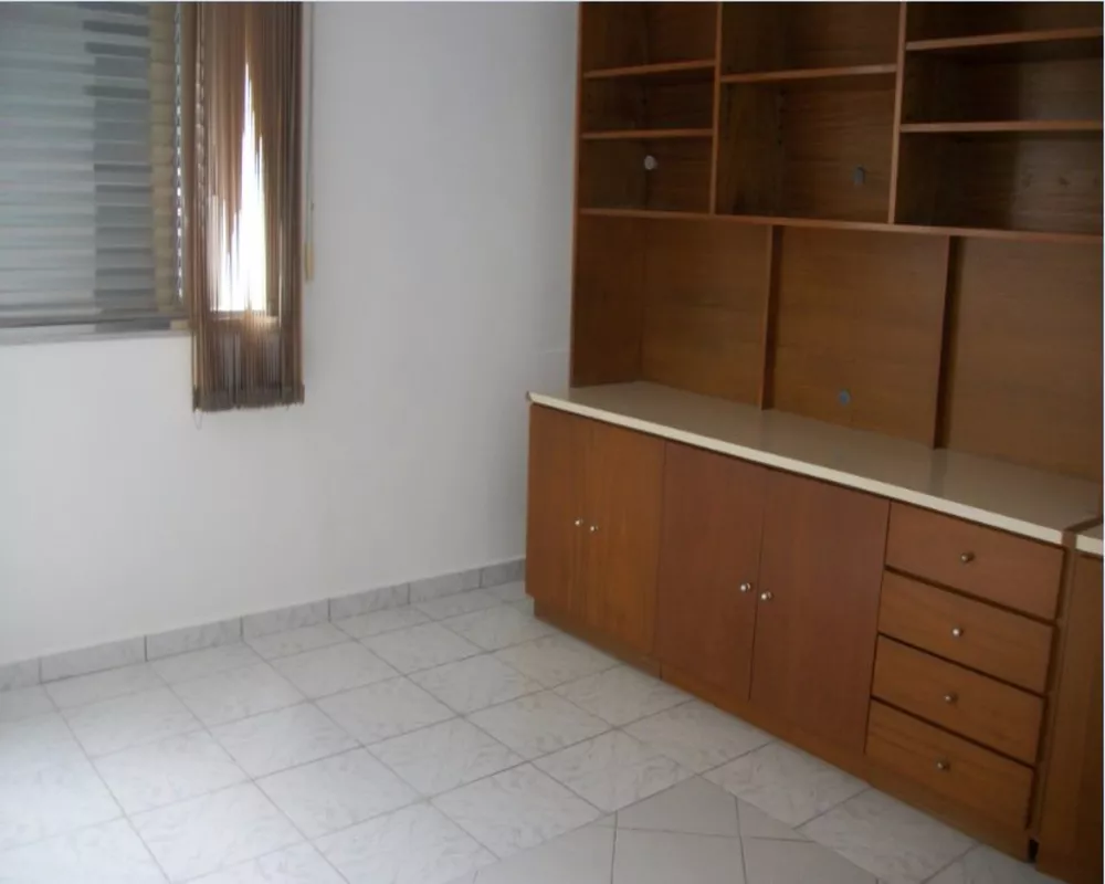 Apartamento à venda com 3 quartos, 140m² - Foto 8