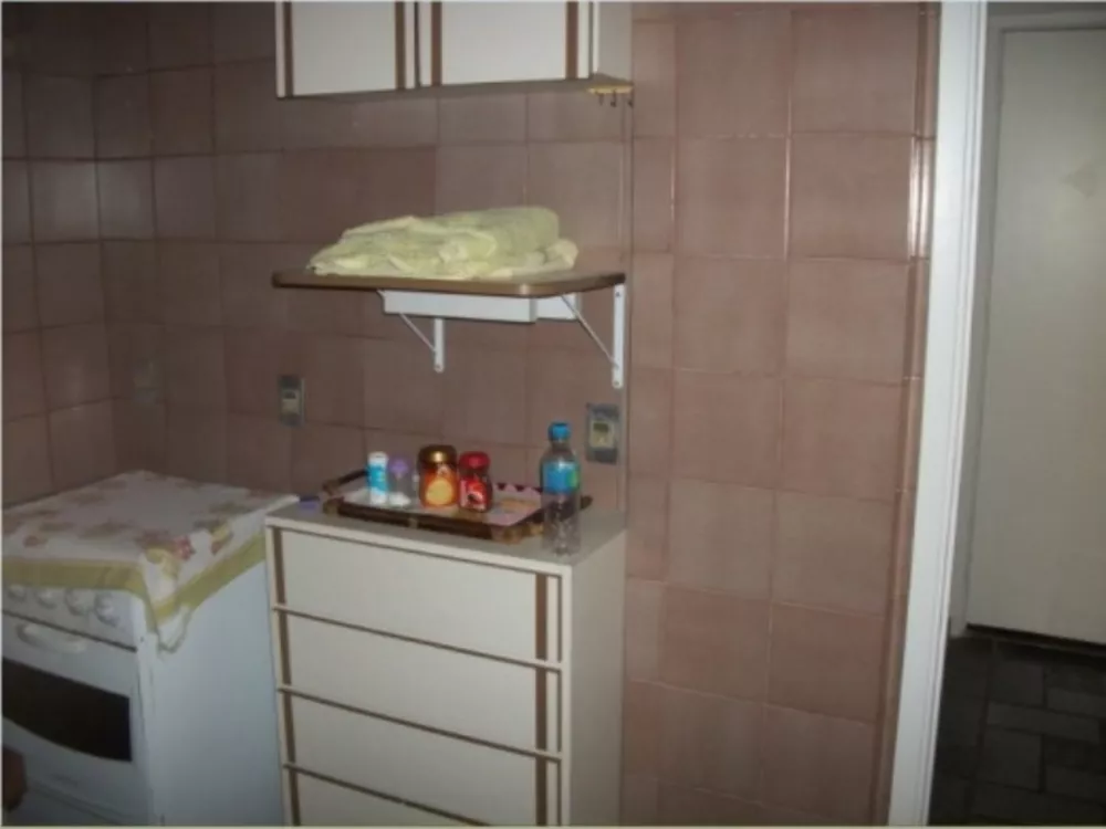 Apartamento para alugar com 2 quartos, 70m² - Foto 6