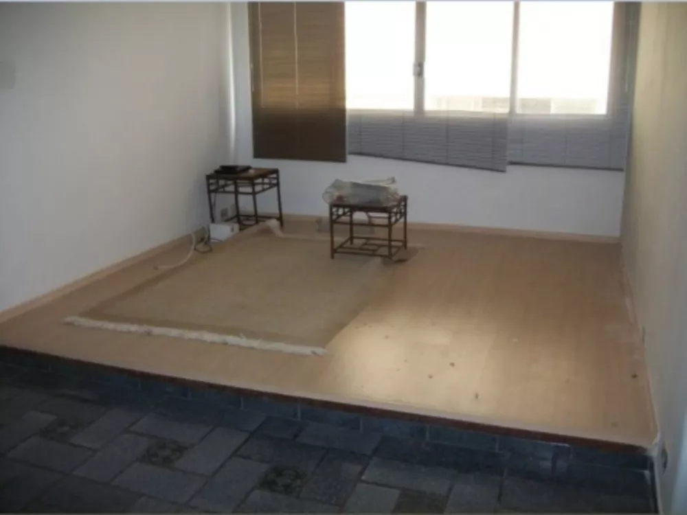 Apartamento para alugar com 2 quartos, 70m² - Foto 1