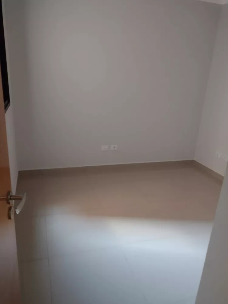 Apartamento à venda com 1 quarto, 32m² - Foto 3