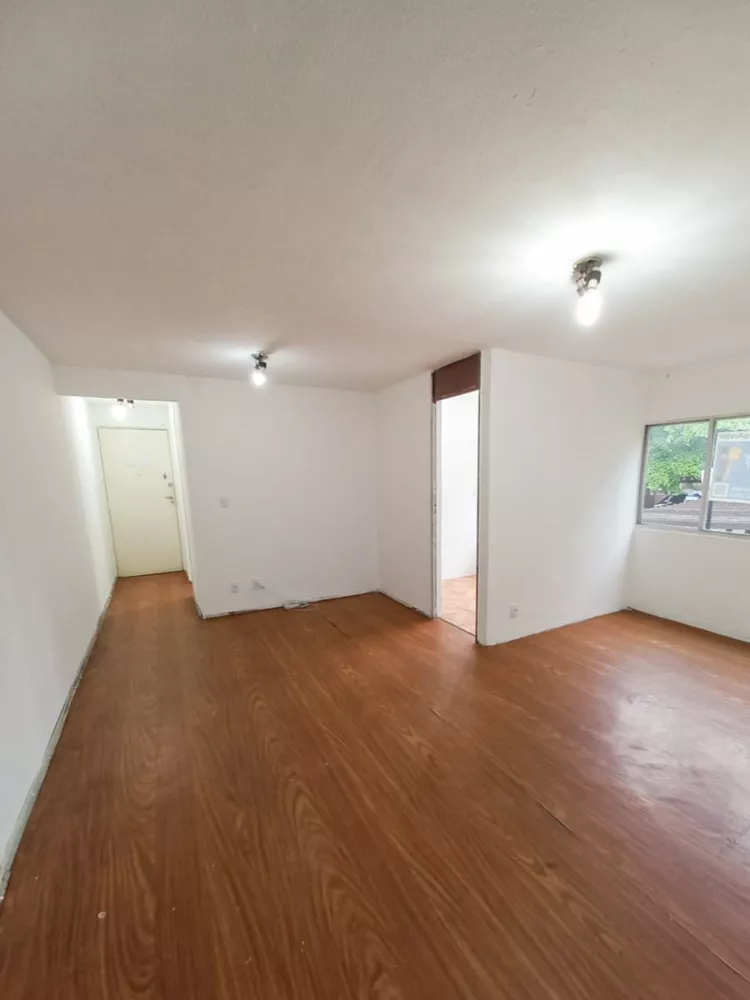 Apartamento à venda com 2 quartos, 60m² - Foto 3