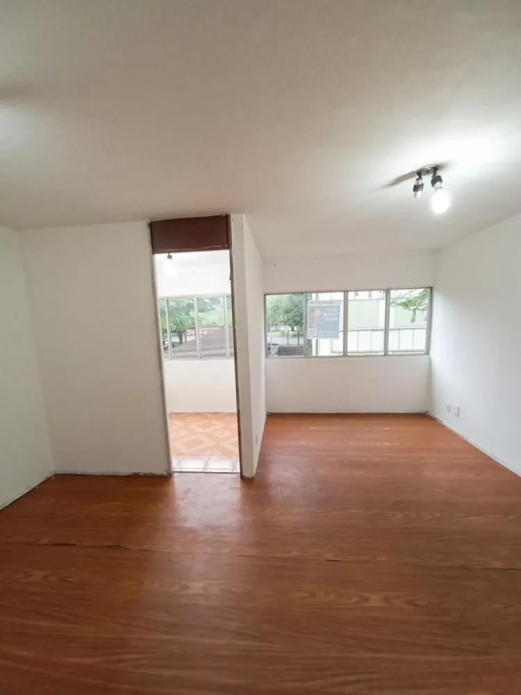 Apartamento à venda com 2 quartos, 60m² - Foto 1