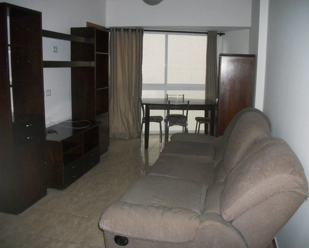 Apartamento para alugar com 1 quarto, 50m² - Foto 1