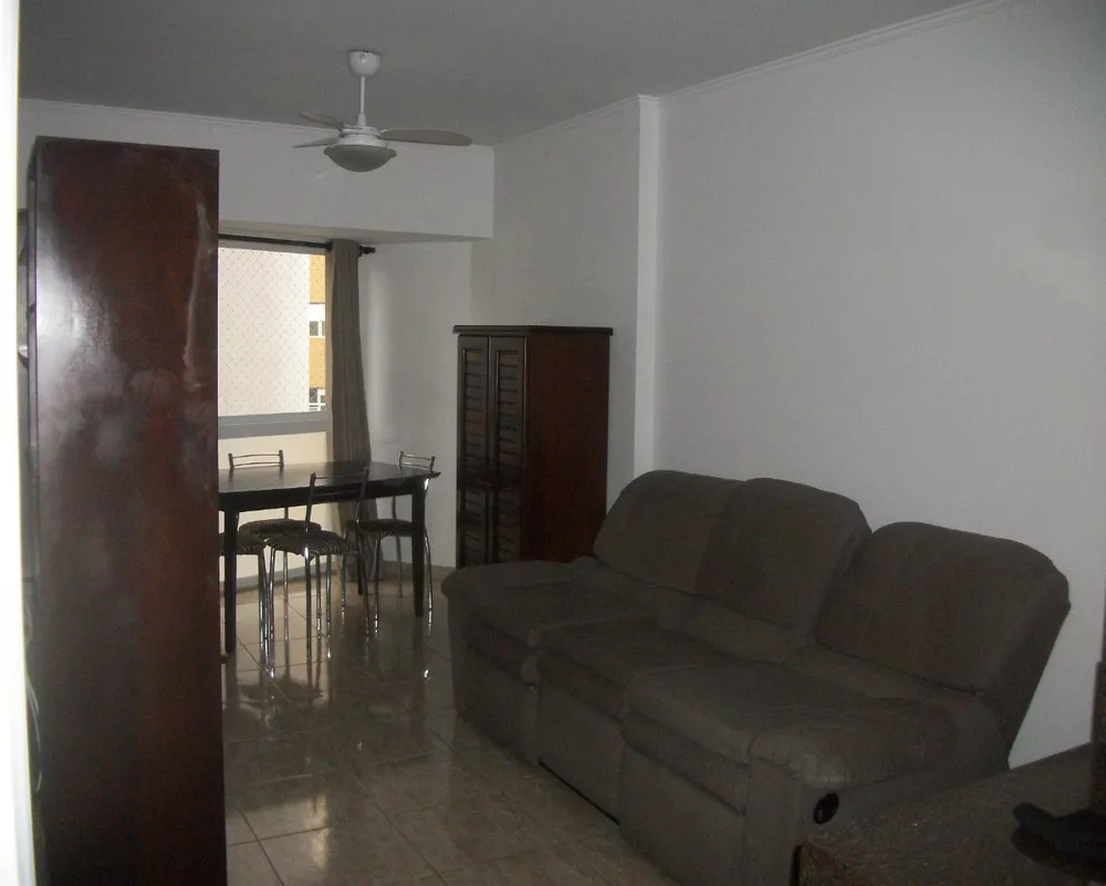 Apartamento para alugar com 1 quarto, 50m² - Foto 2