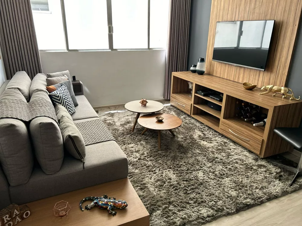 Apartamento à venda com 2 quartos, 68m² - Foto 2