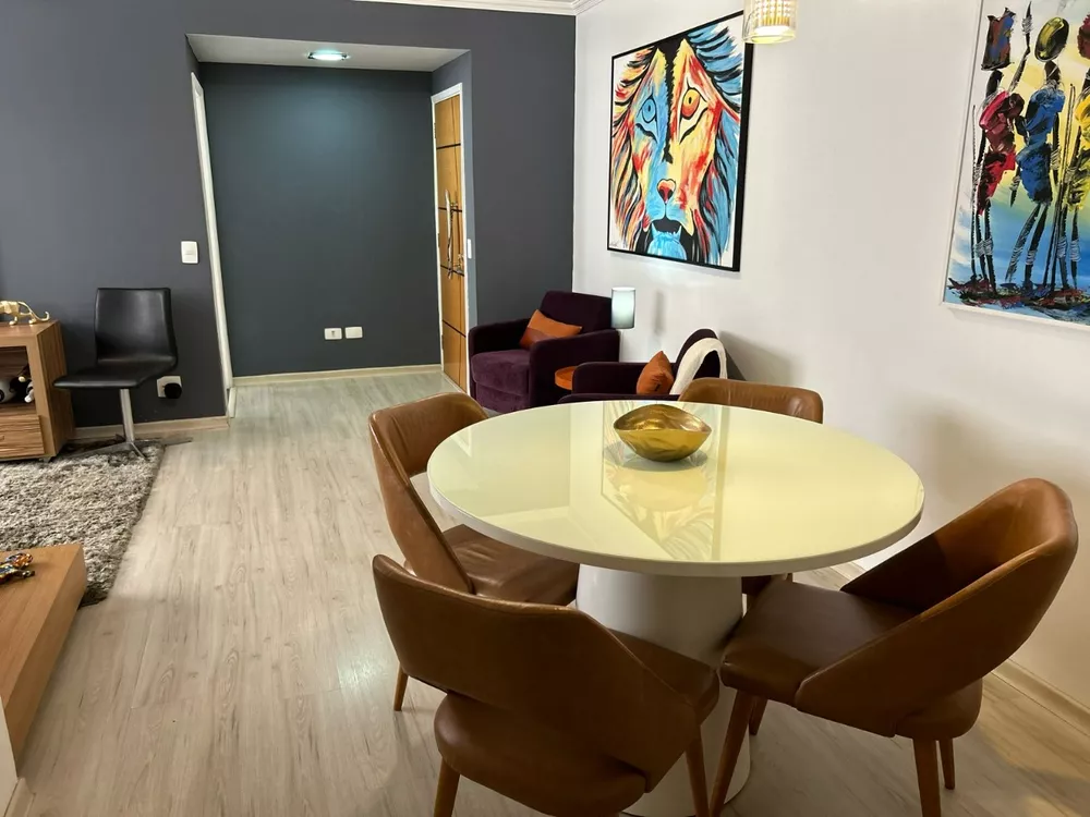 Apartamento à venda com 2 quartos, 68m² - Foto 4