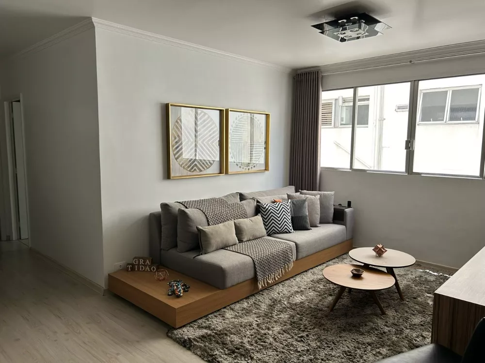 Apartamento à venda com 2 quartos, 68m² - Foto 3