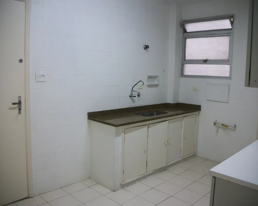 Apartamento para alugar com 2 quartos, 80m² - Foto 2