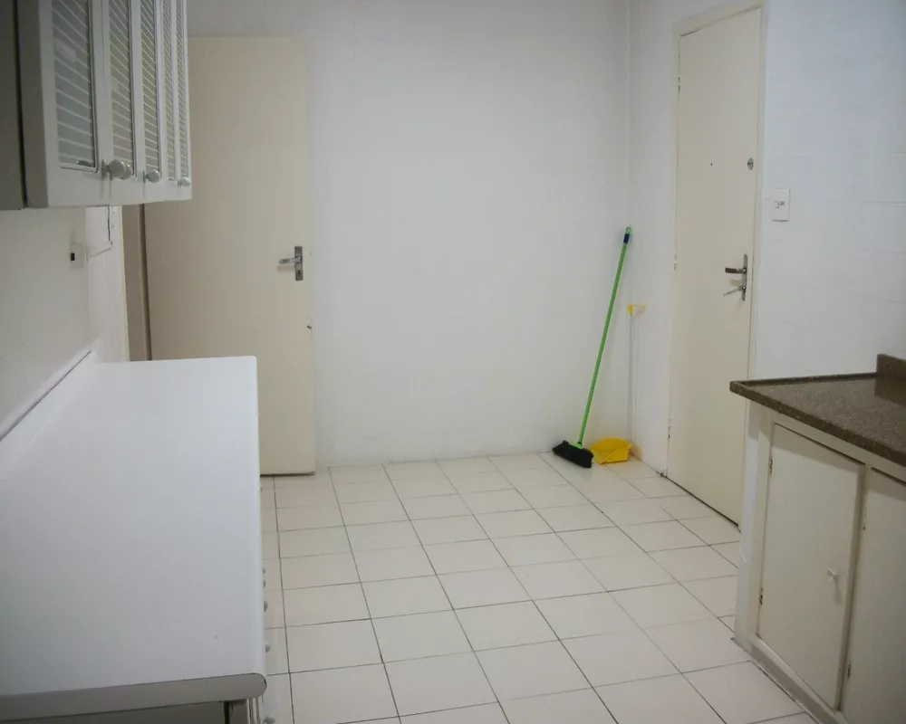 Apartamento para alugar com 2 quartos, 80m² - Foto 7