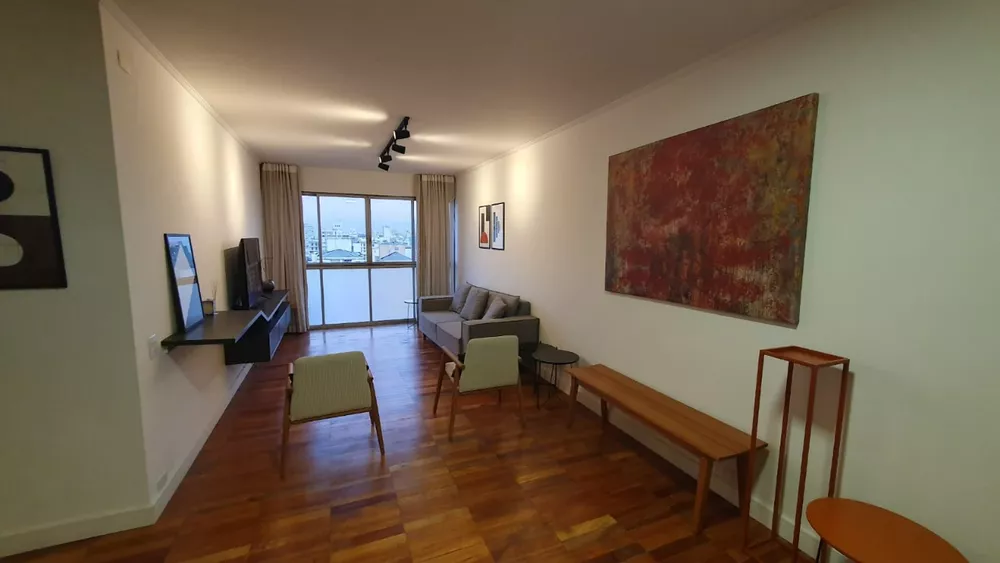 Apartamento para alugar com 3 quartos, 130m² - Foto 1