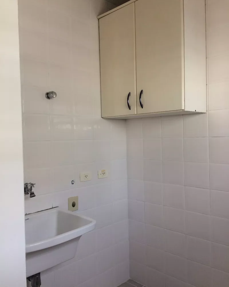 Apartamento para alugar com 1 quarto, 45m² - Foto 4