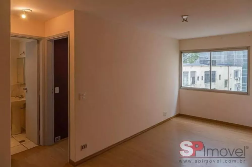 Apartamento à venda com 1 quarto, 45m² - Foto 1