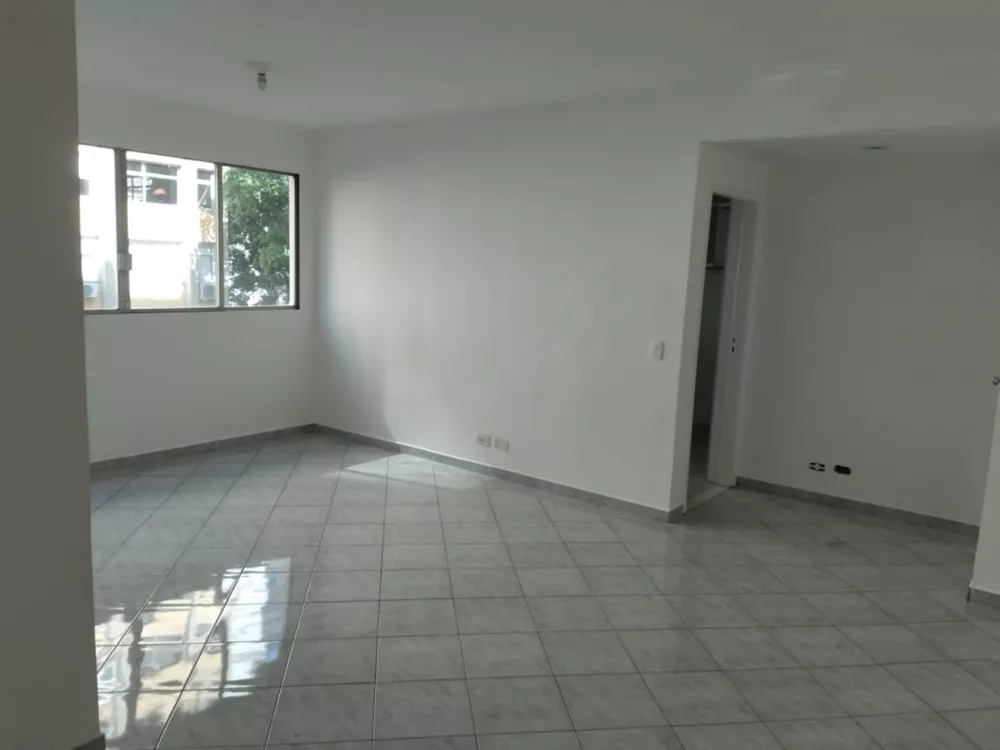 Apartamento para alugar com 2 quartos, 70m² - Foto 1