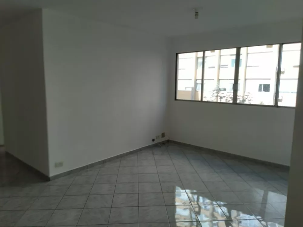 Apartamento para alugar com 2 quartos, 70m² - Foto 2