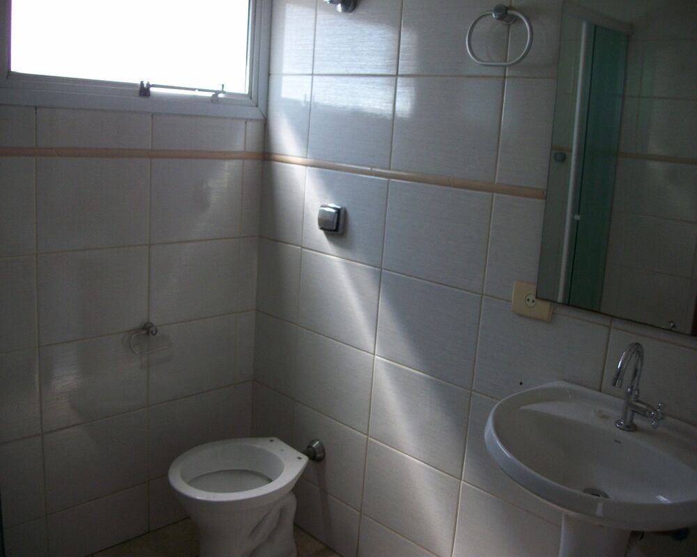 Apartamento para alugar com 2 quartos, 60m² - Foto 8
