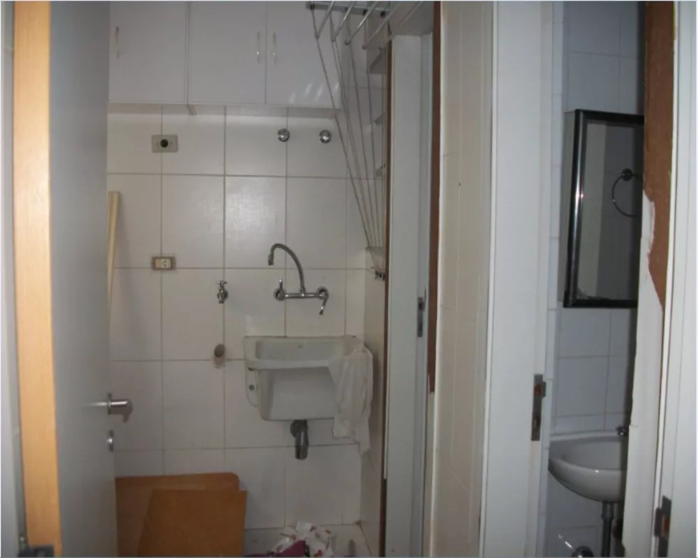 Apartamento para alugar com 3 quartos, 115m² - Foto 2