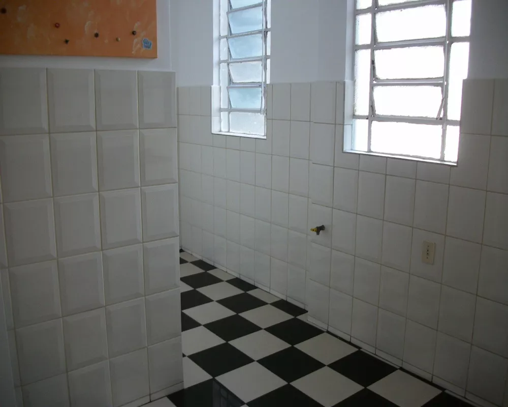 Apartamento para alugar com 3 quartos, 90m² - Foto 3