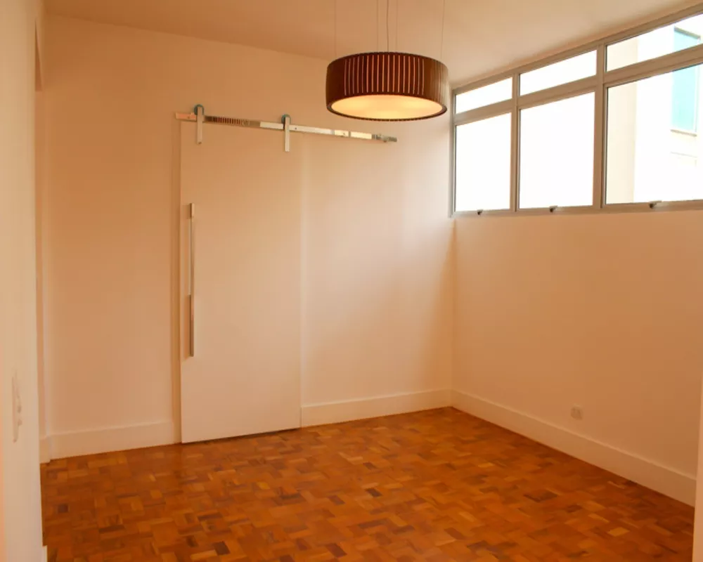 Apartamento à venda com 3 quartos, 260m² - Foto 8