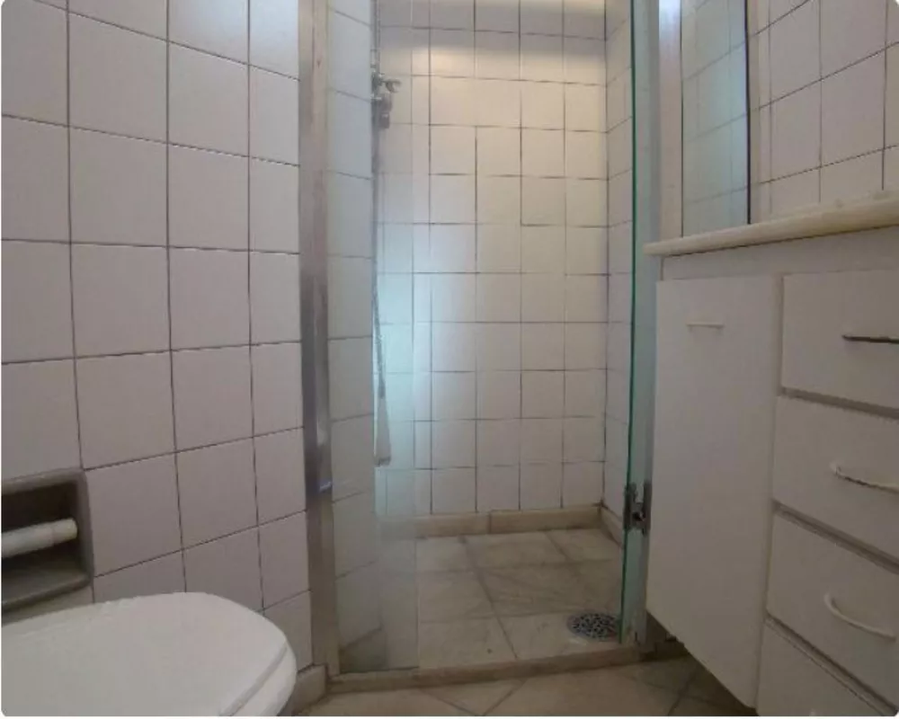 Apartamento para alugar com 1 quarto, 76m² - Foto 10