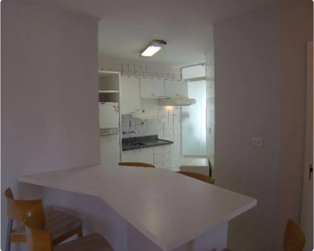 Apartamento para alugar com 1 quarto, 76m² - Foto 5