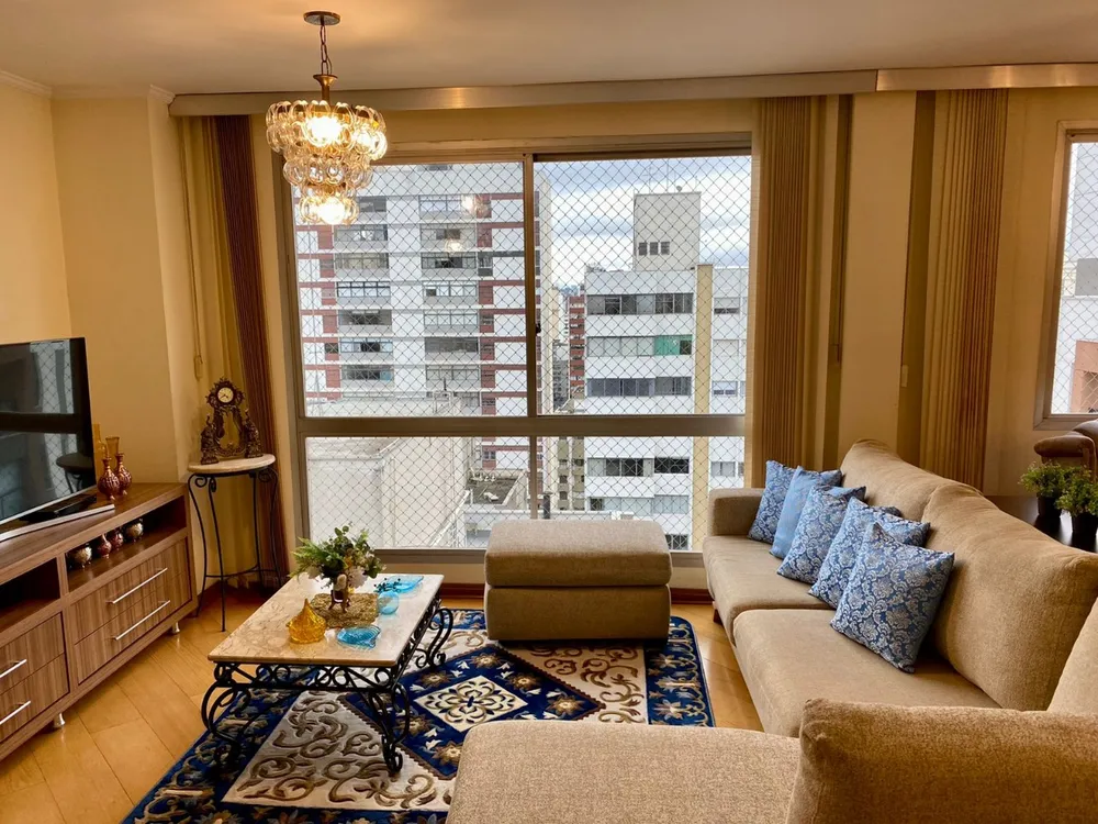 Apartamento, 3 quartos, 189 m² - Foto 1