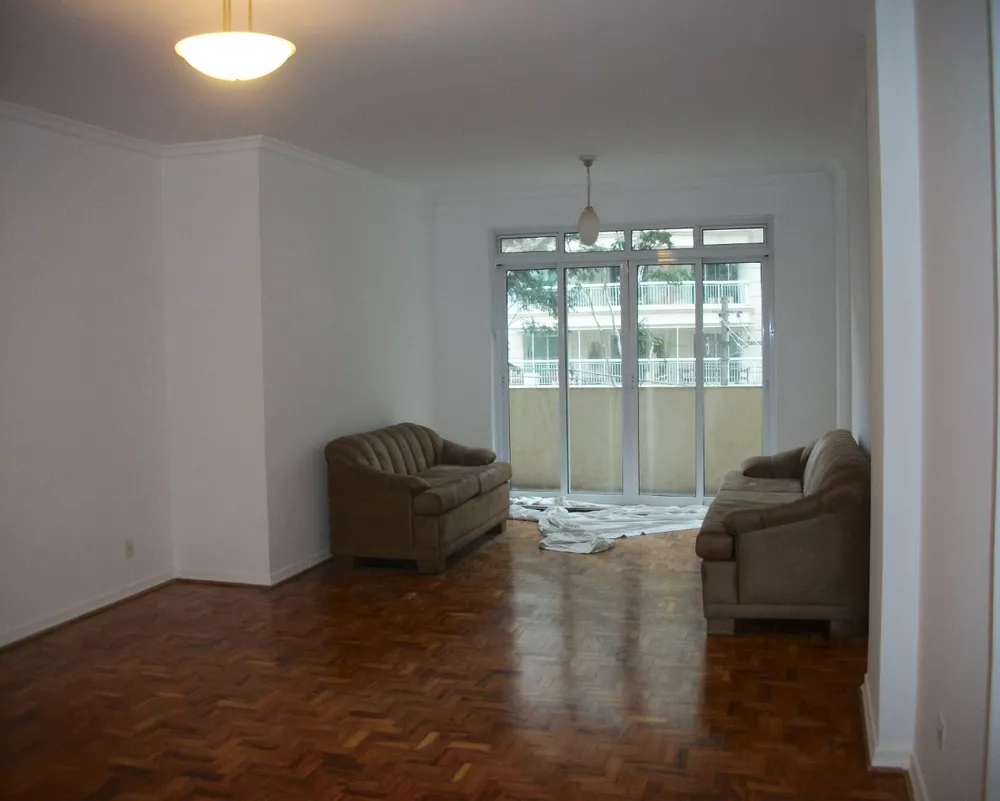 Apartamento para alugar com 2 quartos, 110m² - Foto 1