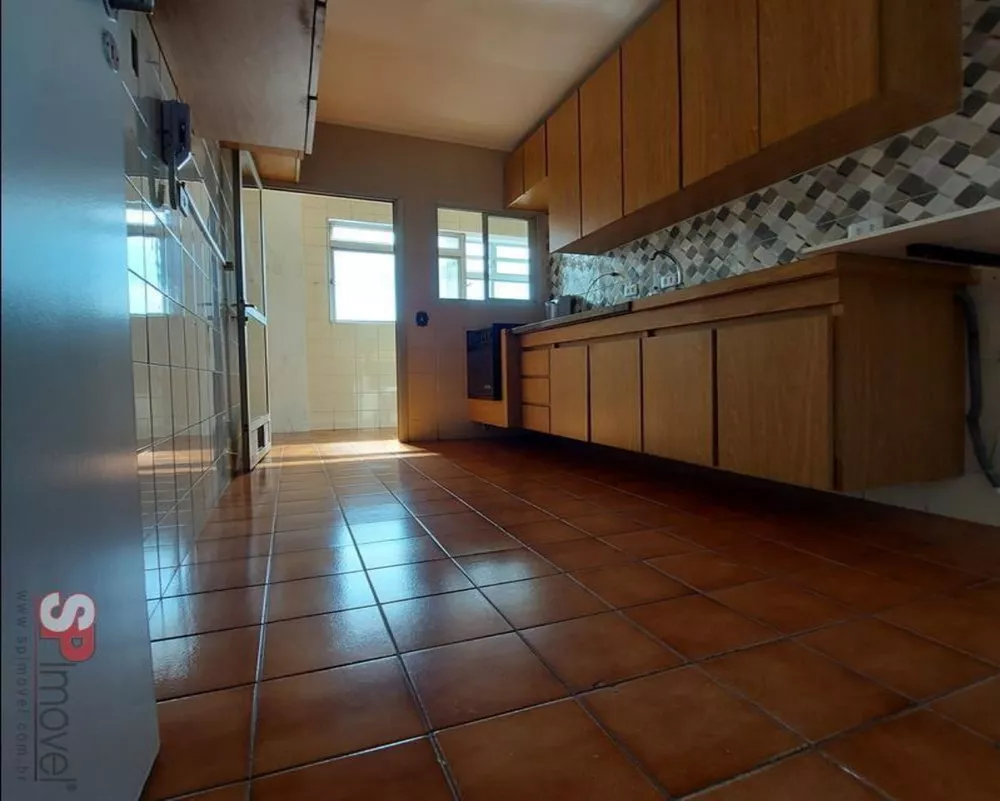 Apartamento para alugar com 3 quartos, 90m² - Foto 2