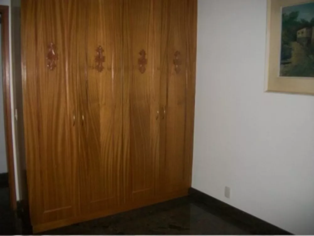 Apartamento para alugar com 3 quartos, 110m² - Foto 5