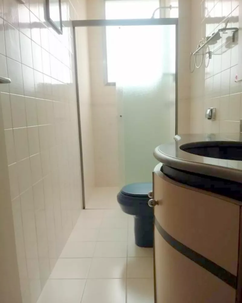 Apartamento para alugar com 3 quartos, 135m² - Foto 7