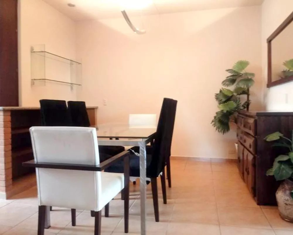 Apartamento para alugar com 3 quartos, 135m² - Foto 2