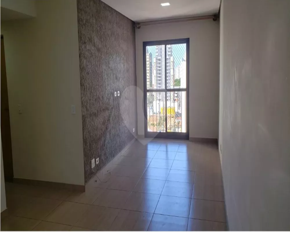 Apartamento à venda com 3 quartos, 74m² - Foto 1