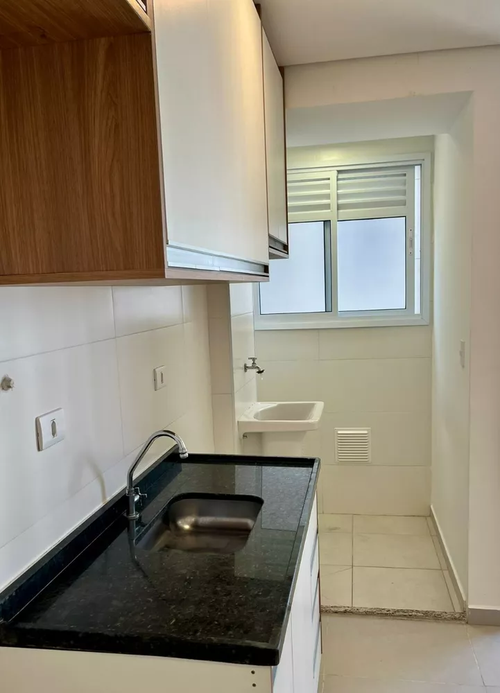 Apartamento para alugar com 2 quartos, 44m² - Foto 3